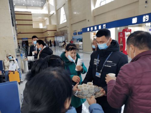 五大连池机场推出老年旅客专属一体化服务与会务服务，打造高品质出行体验